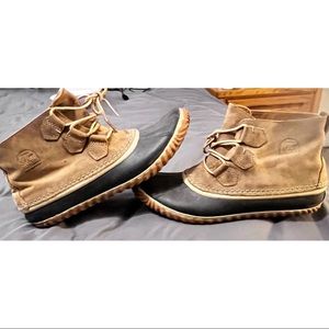 Ankle boots